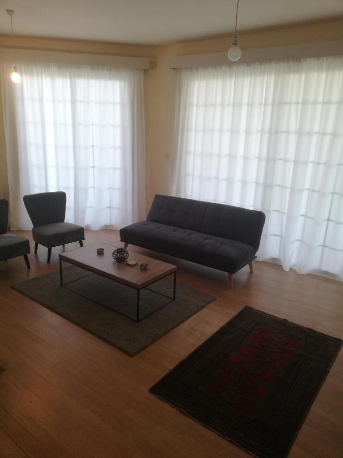 Happy Rooms 2411 Engomi Екстер'єр фото