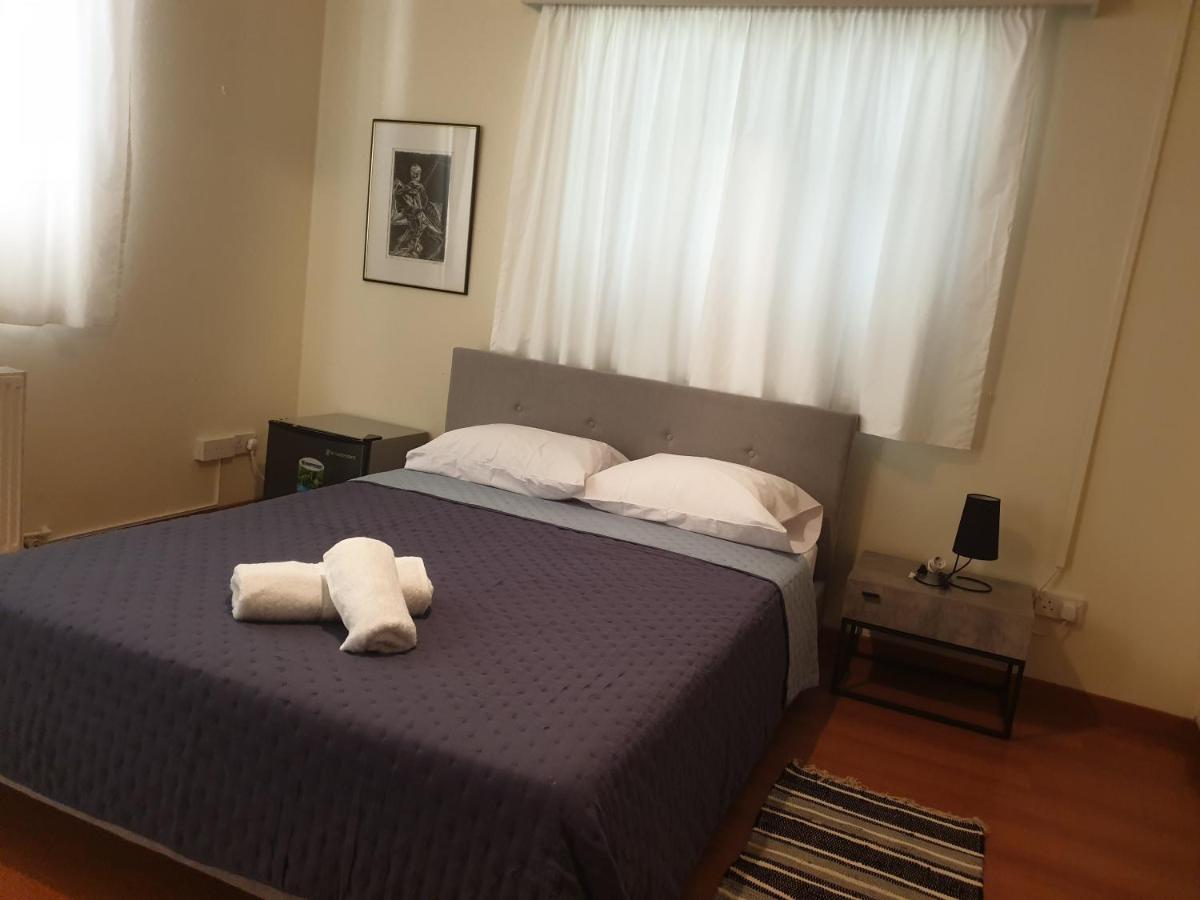Happy Rooms 2411 Engomi Екстер'єр фото