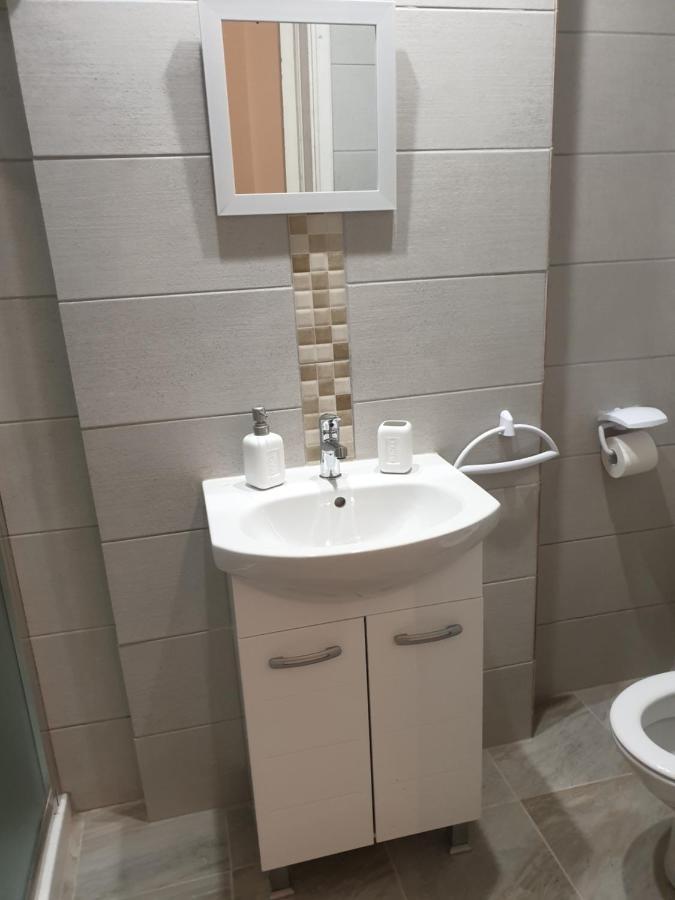 Happy Rooms 2411 Engomi Екстер'єр фото